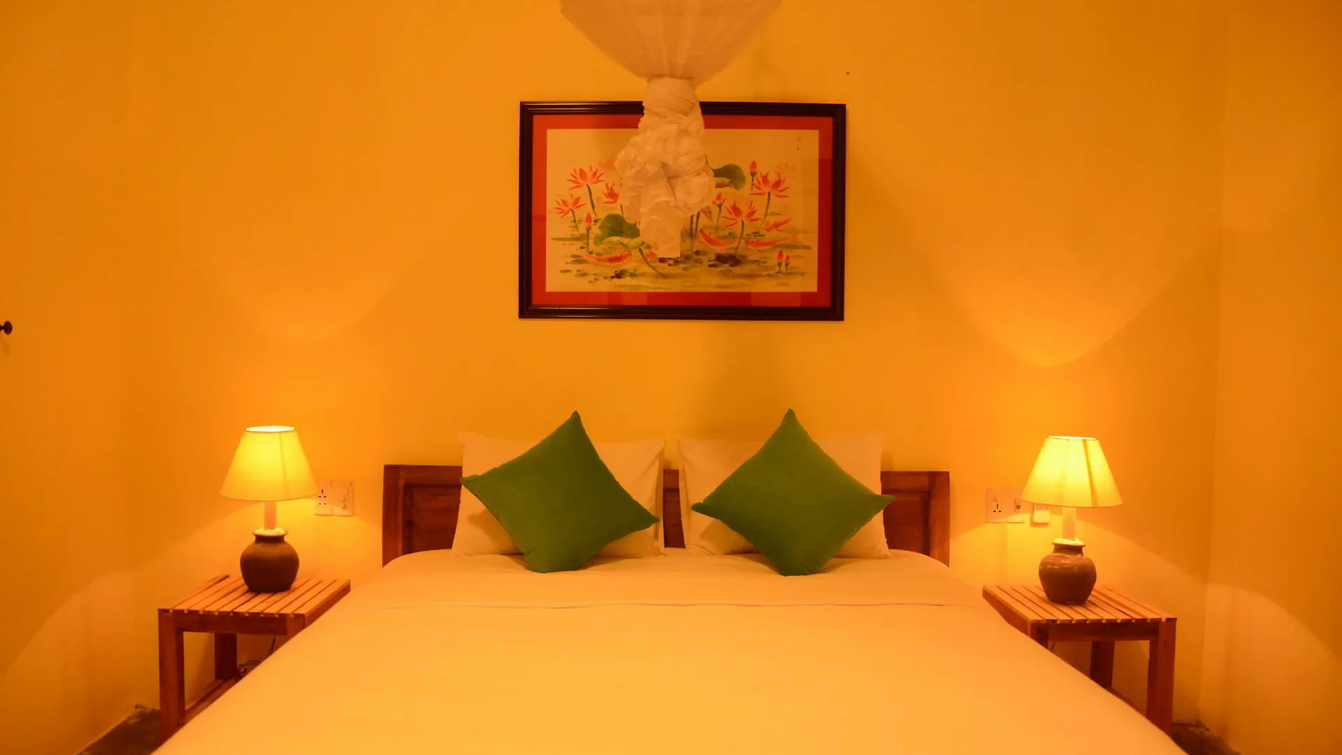 Red Flower Cottages Homestay Hoi An
