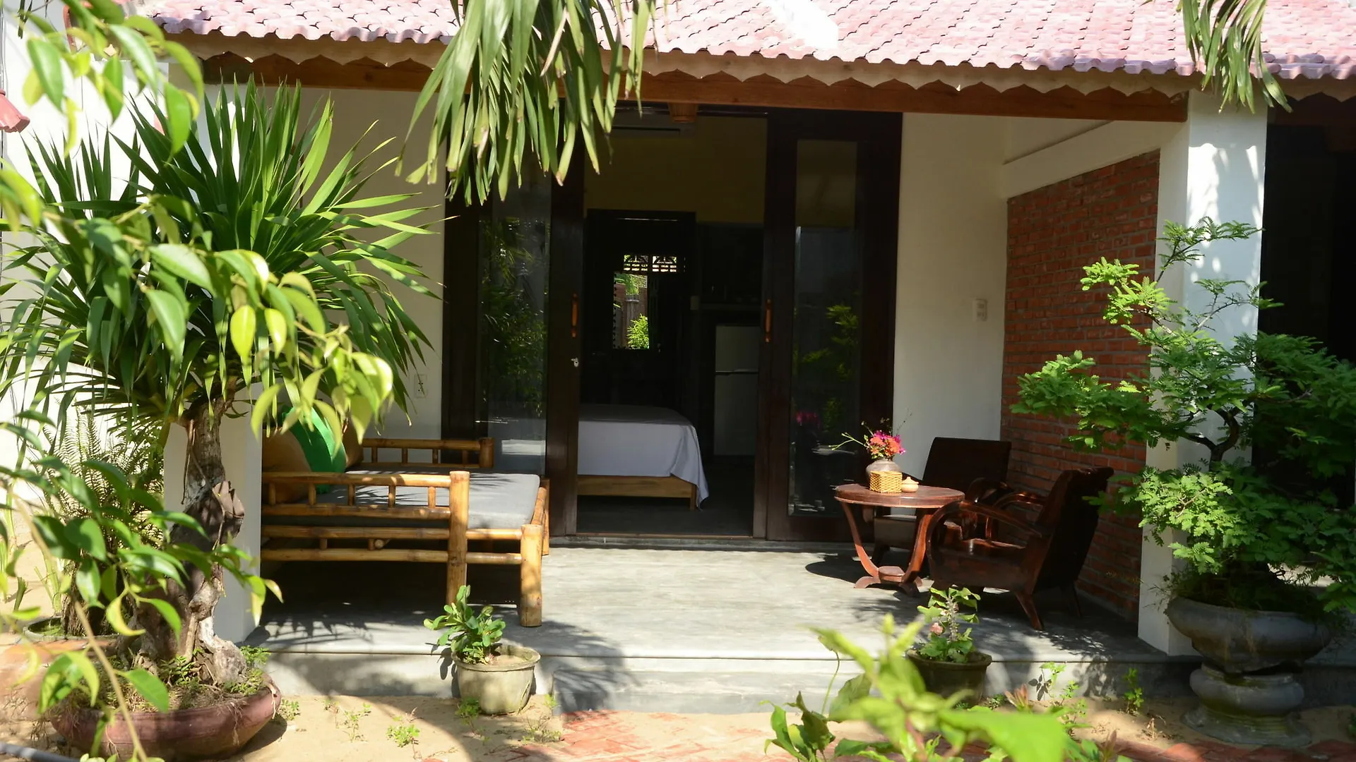 Red Flower Cottages Homestay Hoi An